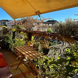  Apartment Commenda 25 - A Special Spot In The Heart Of Italy